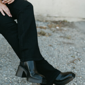 Chinese Laundry Adriel Boot