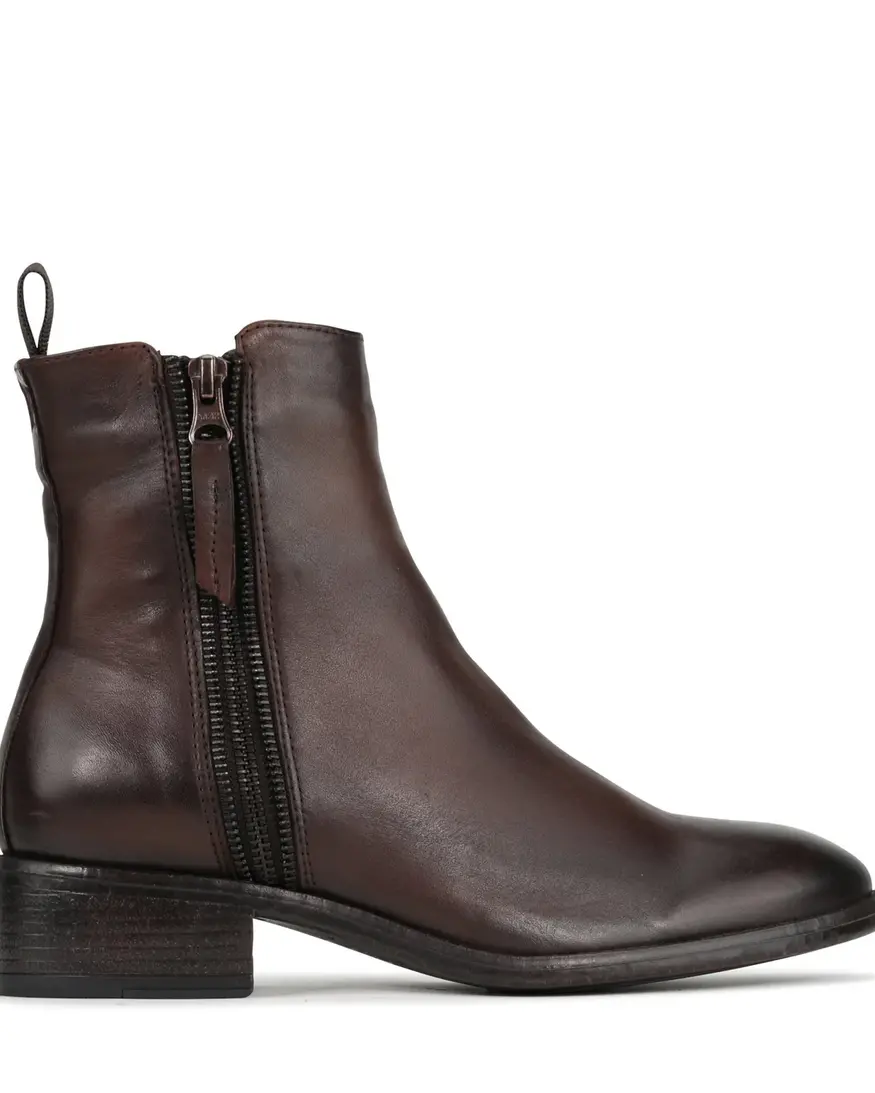 EOS Celi Boot