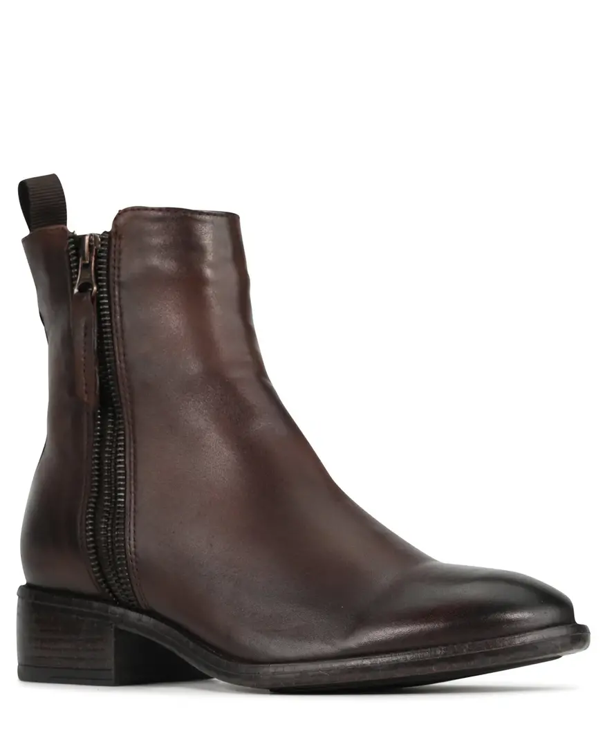 EOS Celi Boot