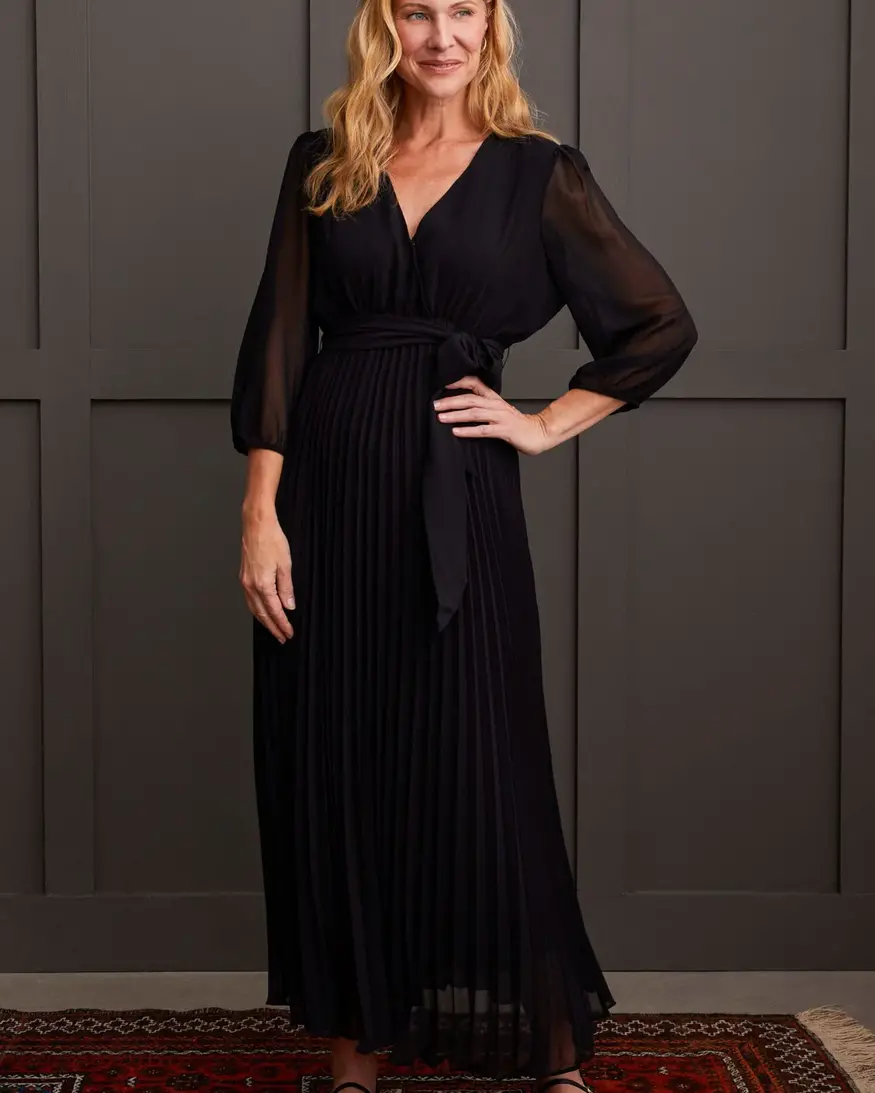 Tribal Nora Pleat Midi Dress