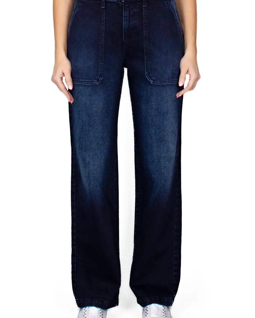 Modern American Farrah Jean