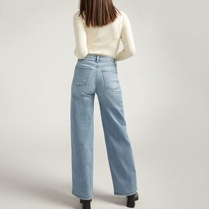 Silver Jeans - For Us V Front Wide Leg Silver Jeans - For Us V Front Wide Leg