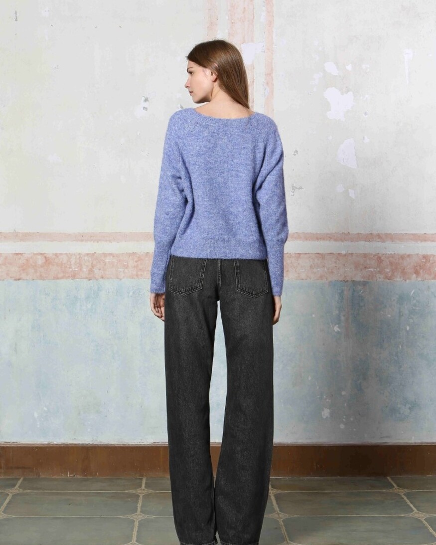 Torin V-Neck Knit
