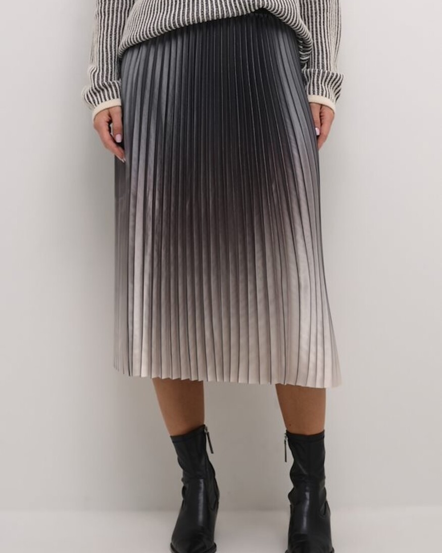 Cream Rana  Plisse Skirt