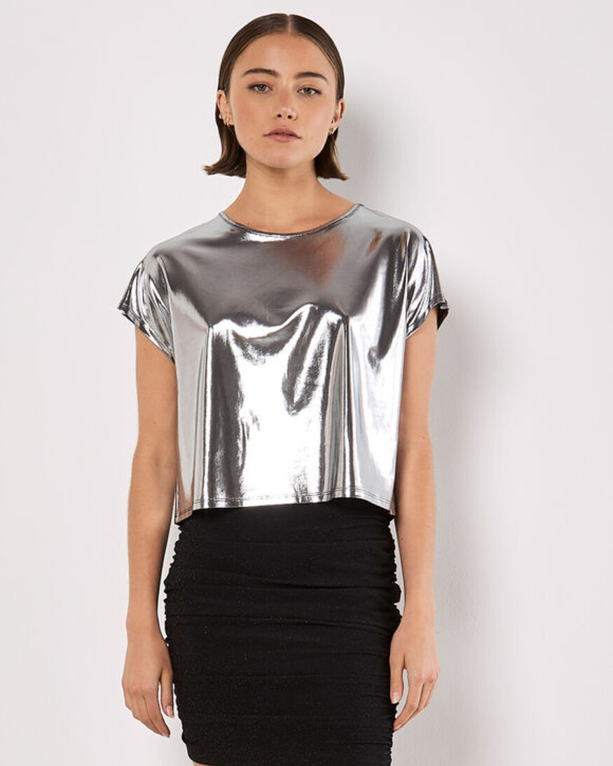 Apricot Liquid Foil Cropped Tee