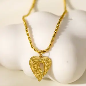 Hackney Nine Giverny Heart Necklace