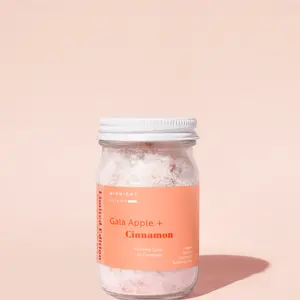 Midnight Paloma Gala Apple + Cinnamon Bath Soak 4oz