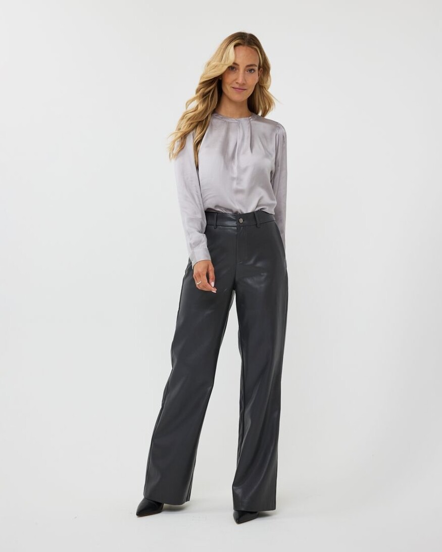 Esqualo Qufu Satin Blouse