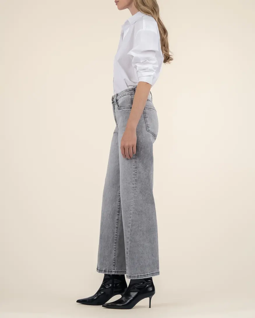 KUT Meg Wide Leg Jean