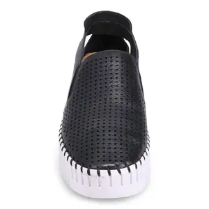 Django & Juliette Barta Sneaker