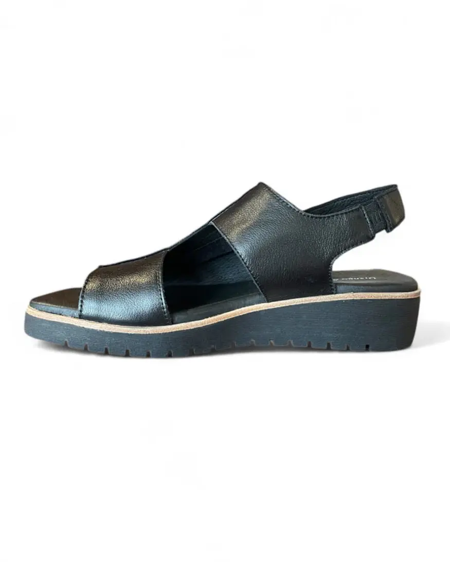 Django & Juliette Kemma Sandal