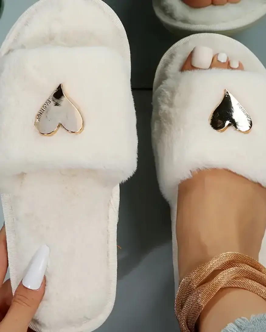 Heart Pendant Slippers