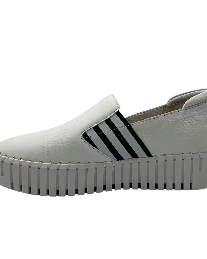 Django & Juliette Becca Sneaker