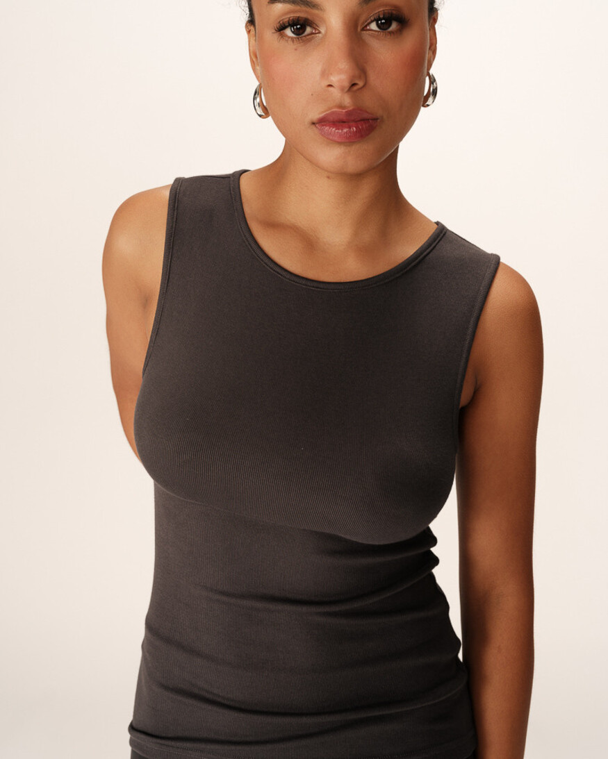 Grace & Mila Paulin Tank