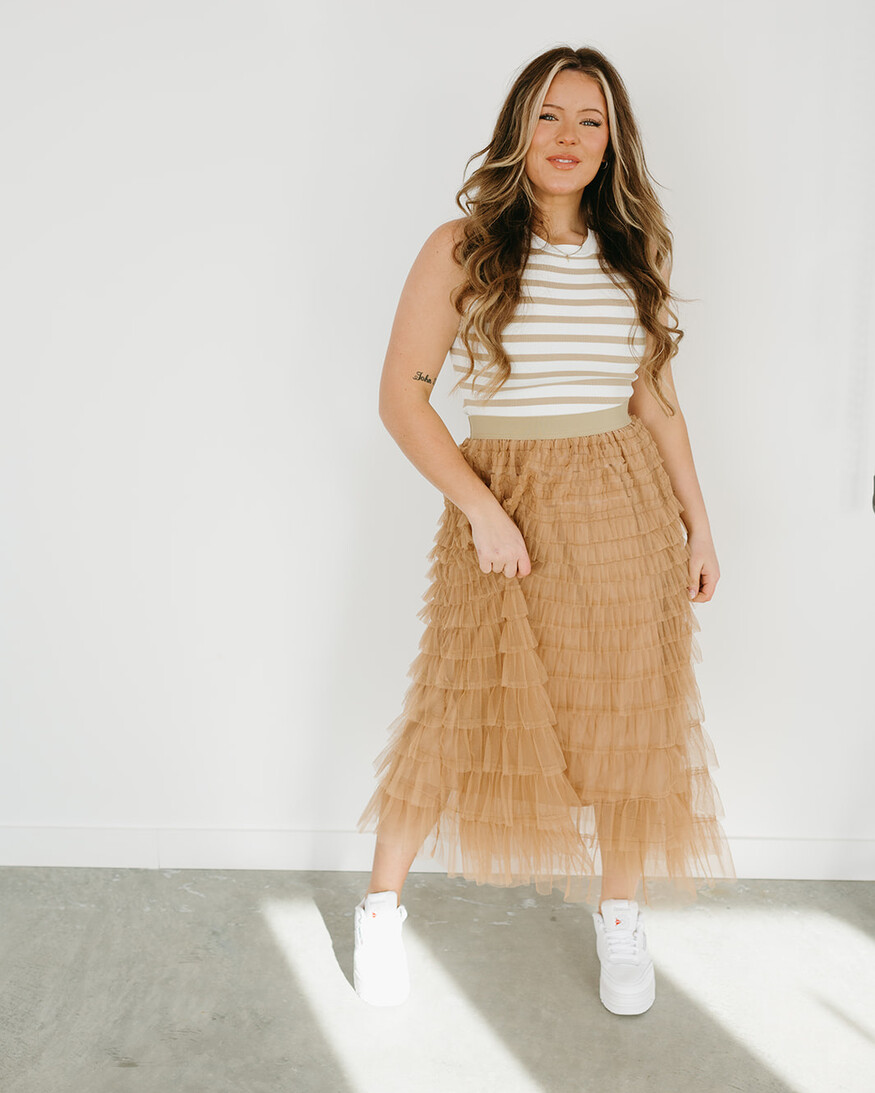 Papillon Mesh Tiered Ruffle Skirt