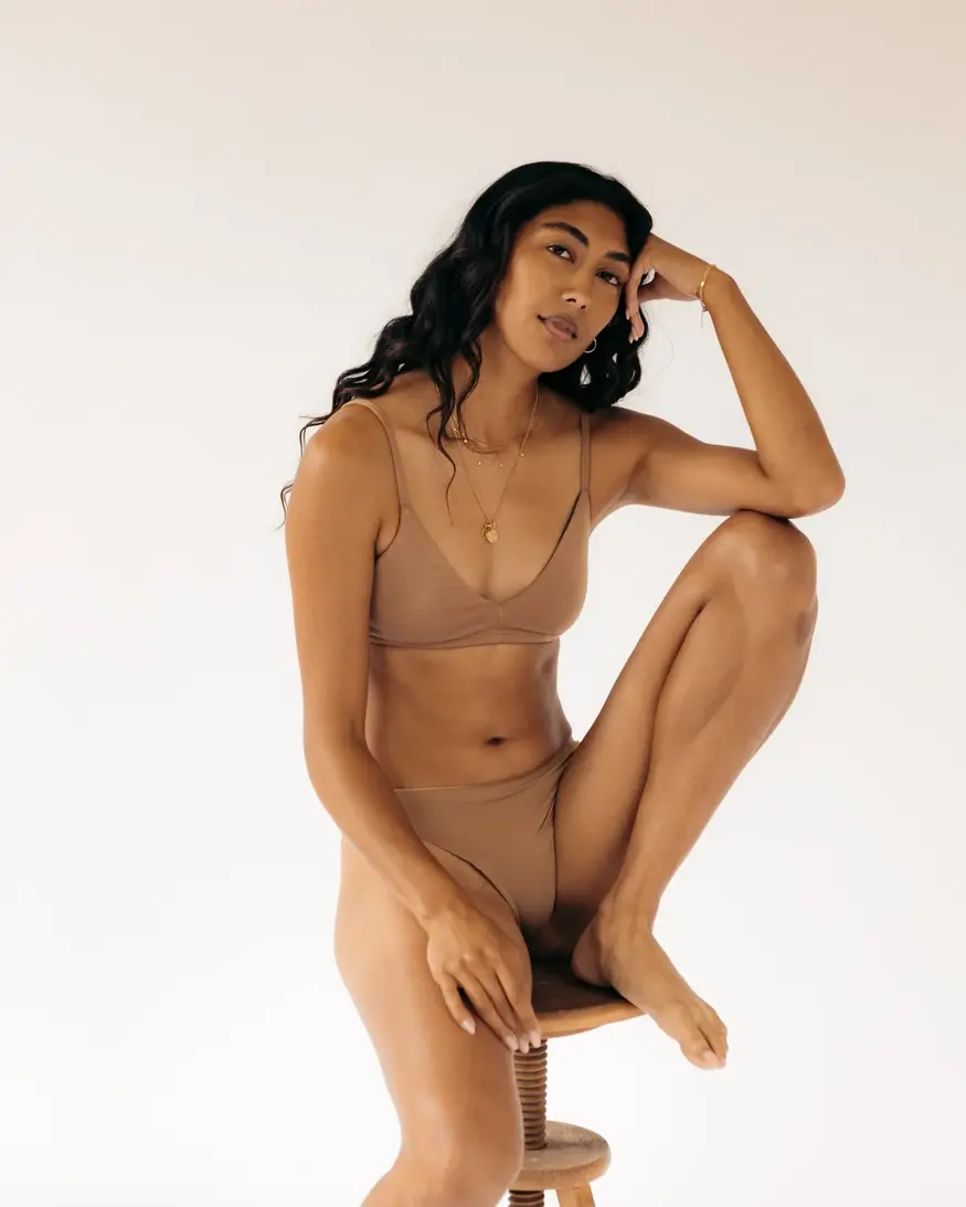 Huha Seamless Low-Mid Thong