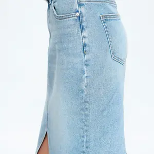 Bayeas Tara MR Slit Midi Skirt