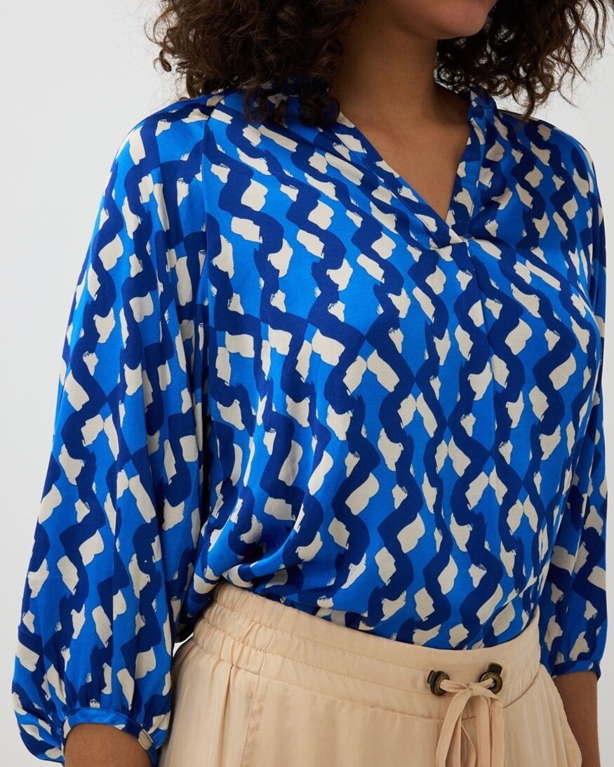 Esqualo Aleah Raglan Blouse