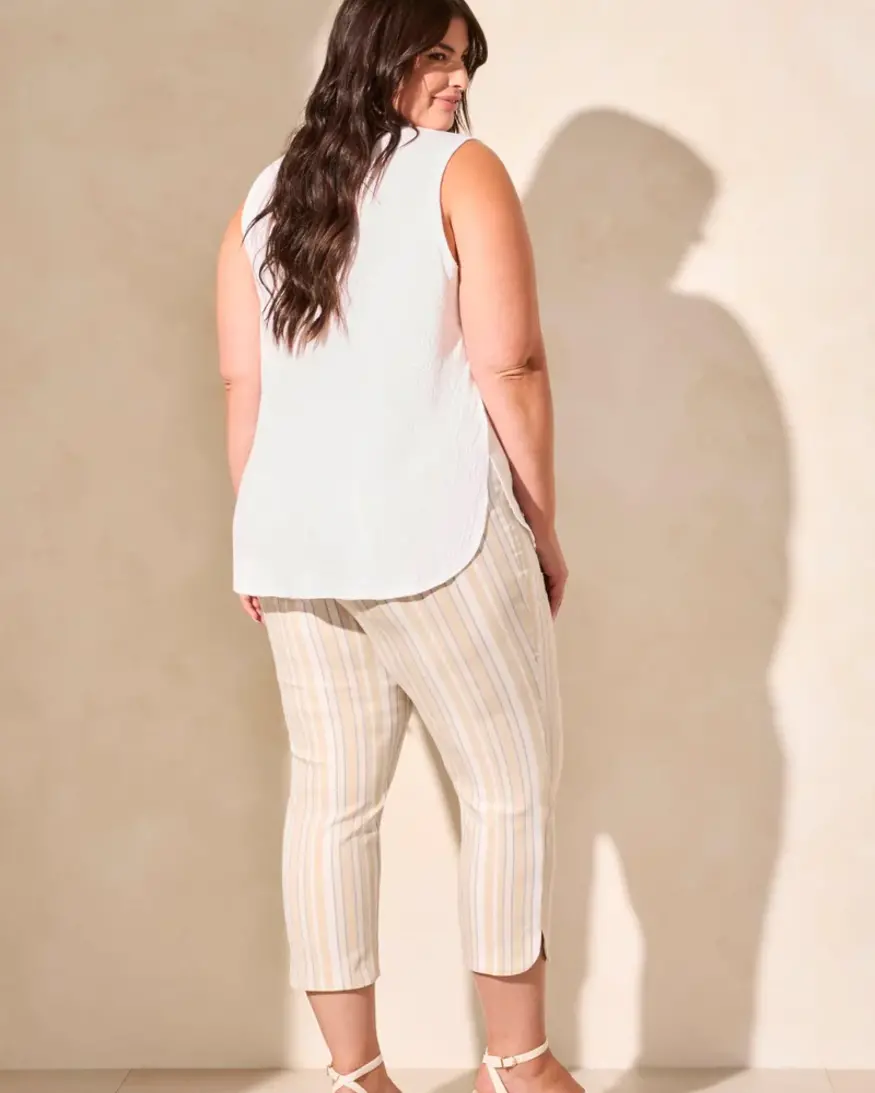 Tribal Rion Curve Hem Tank