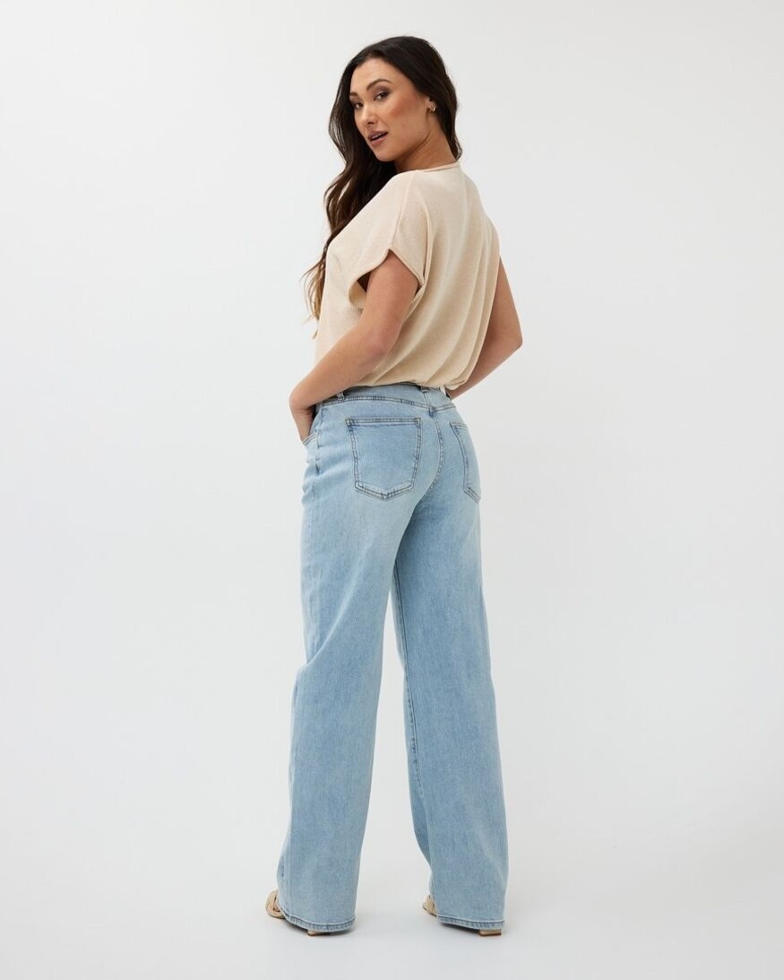 Esqualo Alpha Batwing V-Neck