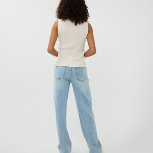 Esqualo Akari Button Tank