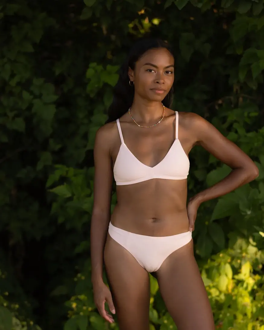Huha Low Profile Thong