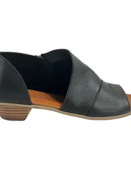 Roamers By Ego Trip Mesa Sandal