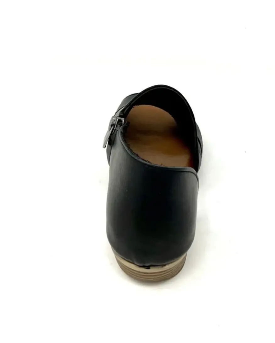 Roamers By Ego Trip Mesa Sandal