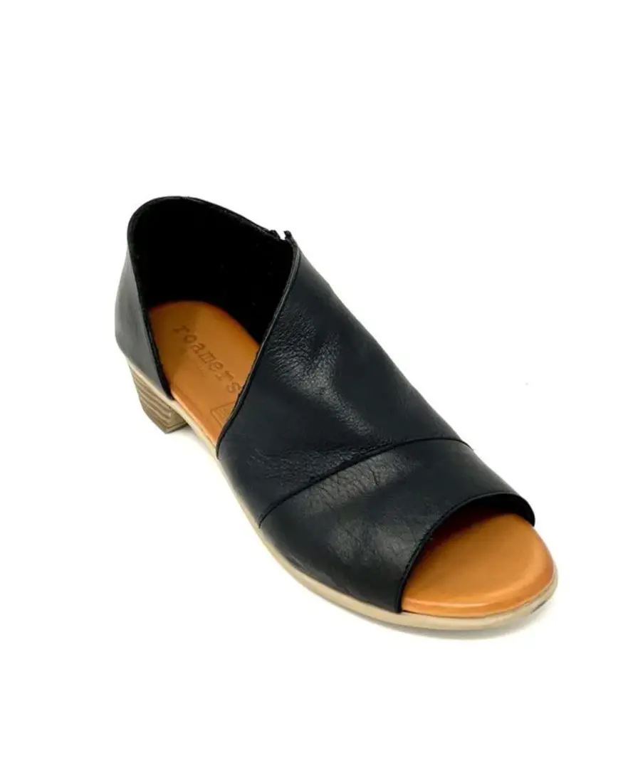 Roamers By Ego Trip Mesa Sandal
