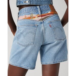 Levi's Embroidered Mid Thigh Short