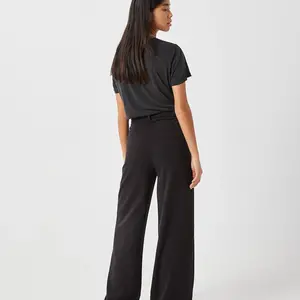 Minimum Rynah Tee