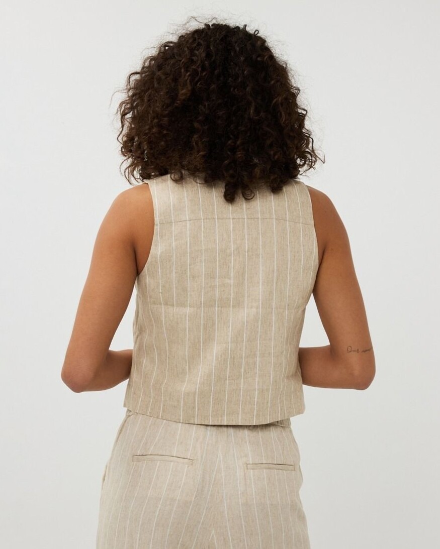Esqualo Adine Linen Vest