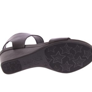 Weekend Petra Sandal
