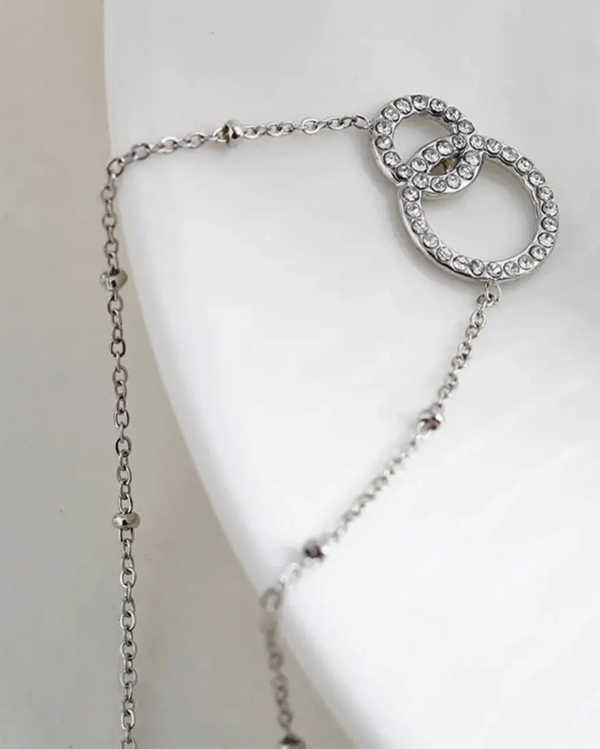 Hackney Nine Delaney Circle Necklace