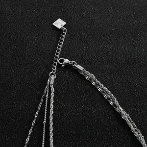 Hackney Nine Zuri Triple Chain Necklace