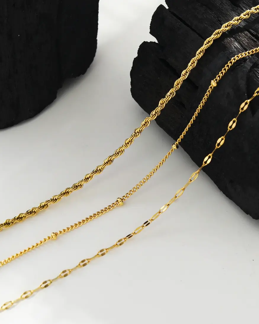Hackney Nine Zuri Triple Chain Necklace