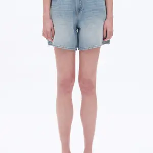 Bayeas Mid Rise Shorts