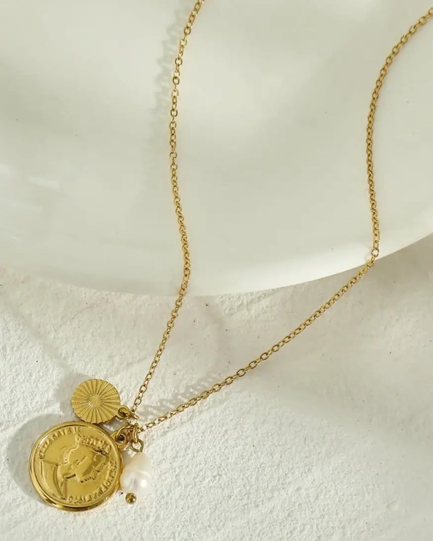 Hackney Nine Izabella Necklace
