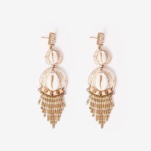 NKN Yurak Shell Earrings