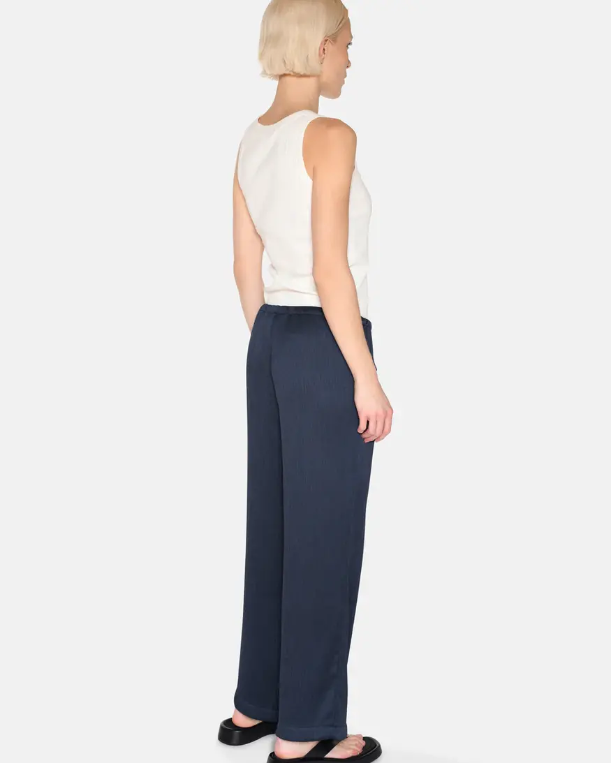 Minimum Maya Pant