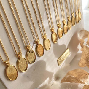 Pika & Bear 'Le Clos Normand' Birth Month Wildflower Necklace