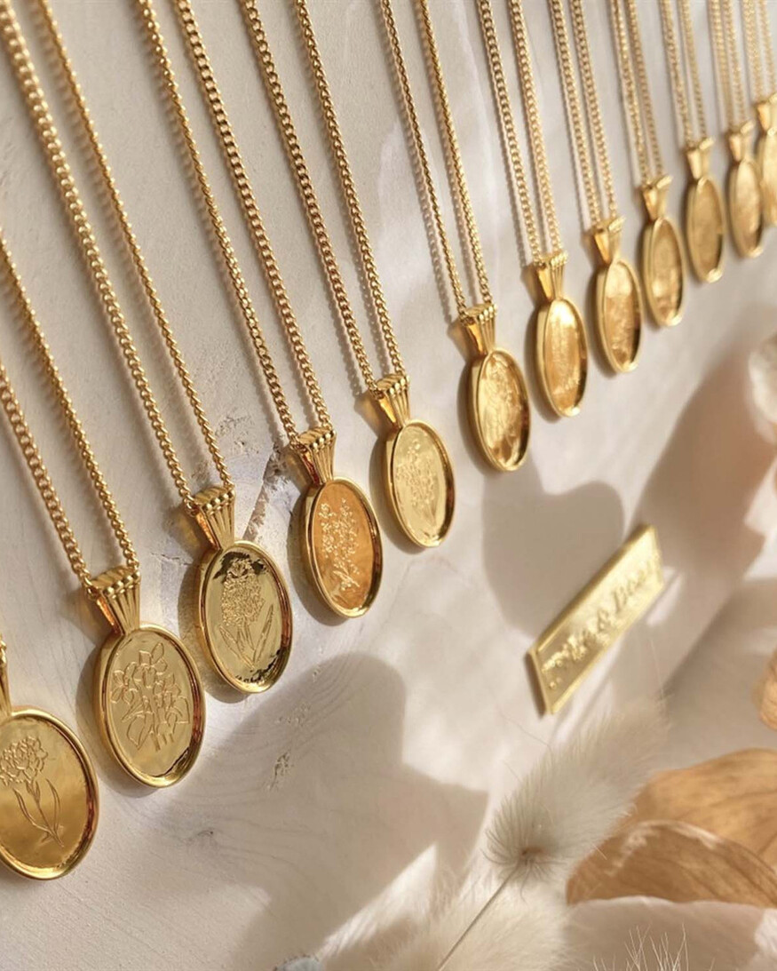 Pika & Bear 'Le Clos Normand' Birth Month Wildflower Necklace