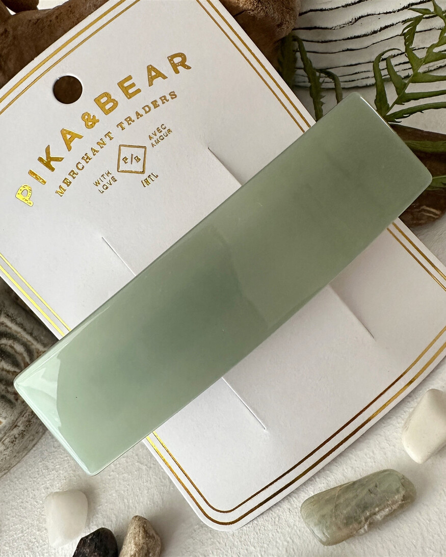 Pika & Bear Marcia Acetate Resin Hair Clip