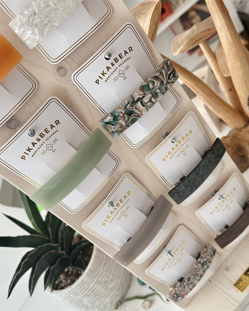 Marcia Acetate Resin Hair Clip