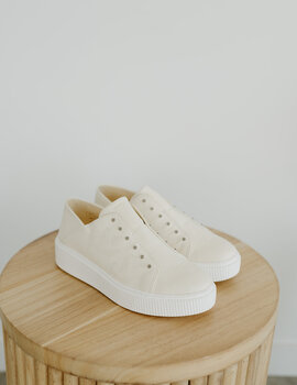 MJUS Treena Sneaker