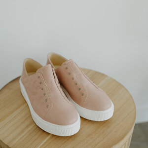 MJUS Treena Sneaker