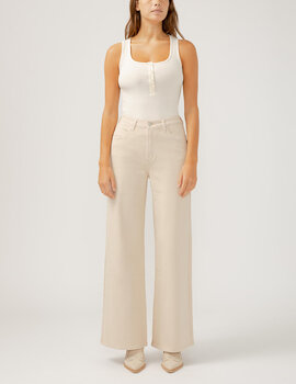 Silver Jeans - For Us Highly Desirable Ultra Wide Leg (S)