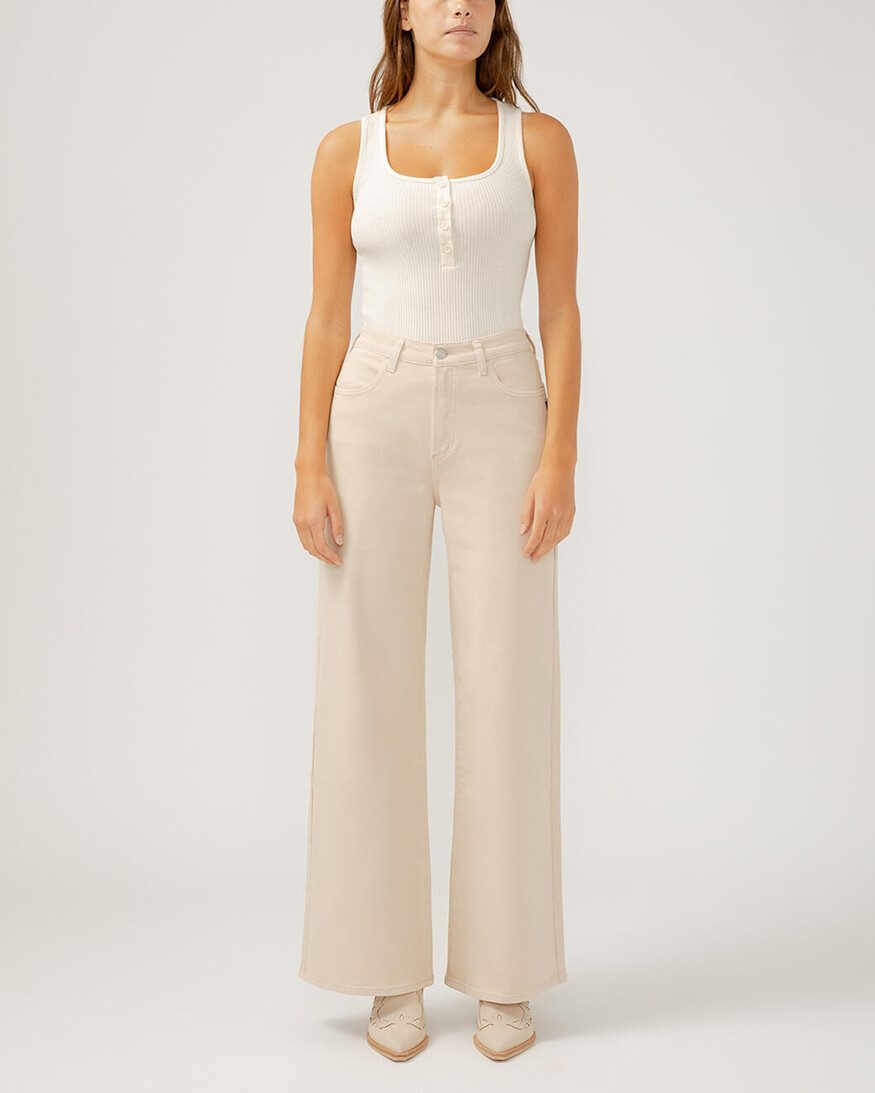 Silver Jeans - For Us Highly Desirable Ultra Wide Leg (S)