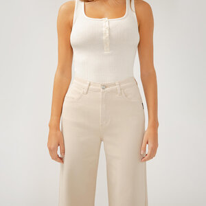 Silver Jeans - For Us Highly Desirable Ultra Wide Leg (S)