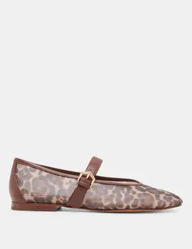 Dolce Vita Roslyn Flat
